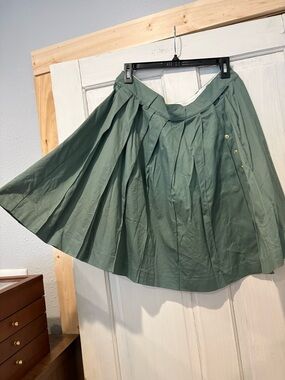 J. Crew Green Circle Skirt